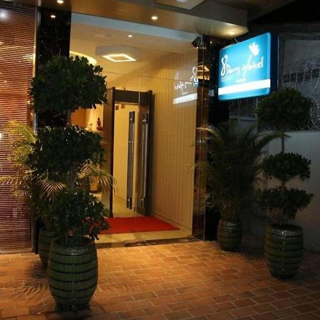 8Day Hotel Rangoon Eksteriør billede