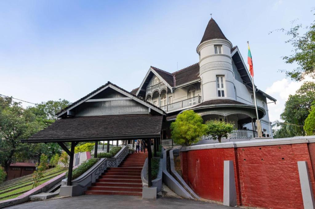 8Day Hotel Rangoon Eksteriør billede