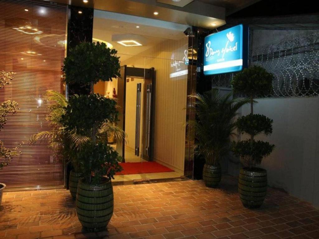 8Day Hotel Rangoon Eksteriør billede